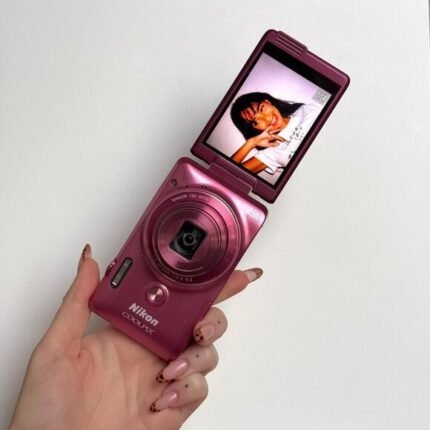 Nikon Coolpix S6900 Pink Digital Camera Bundle Pre-Owned🫧⋆ ₊˚🎀 RARE Hot Pink Digicam